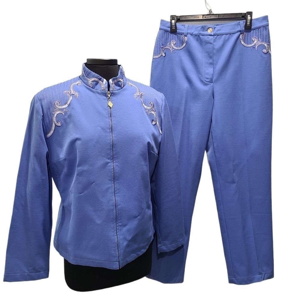 St. John Sport by Marie Gray Blue Pants Suit